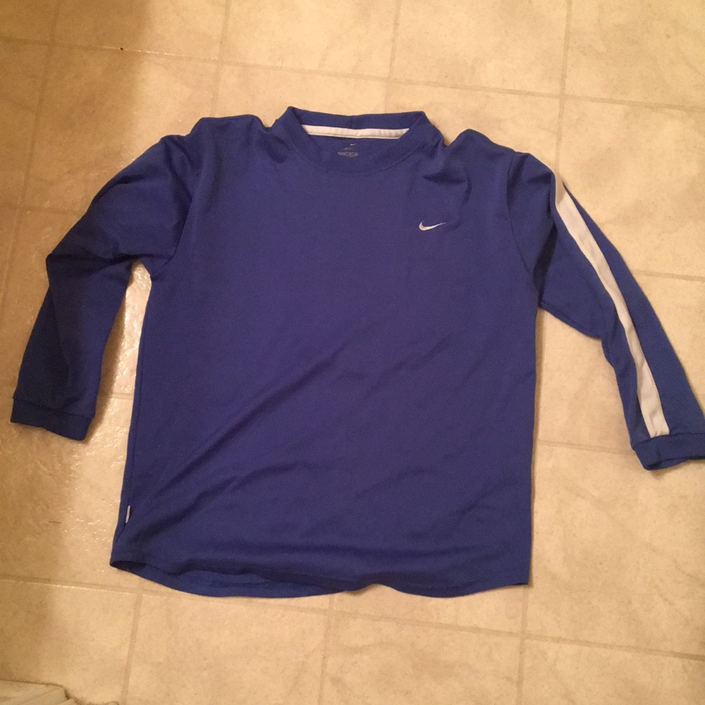 Nike long sleeve sport shirt